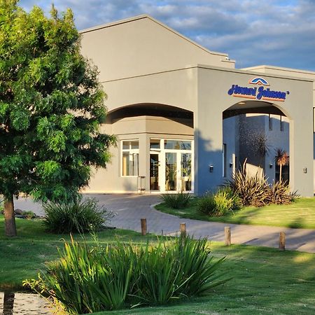 Howard Johnson Hotel & Resort Фунес Екстер'єр фото