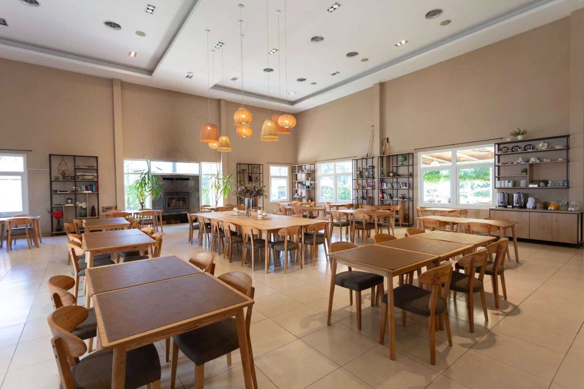 Howard Johnson Hotel & Resort Фунес Екстер'єр фото