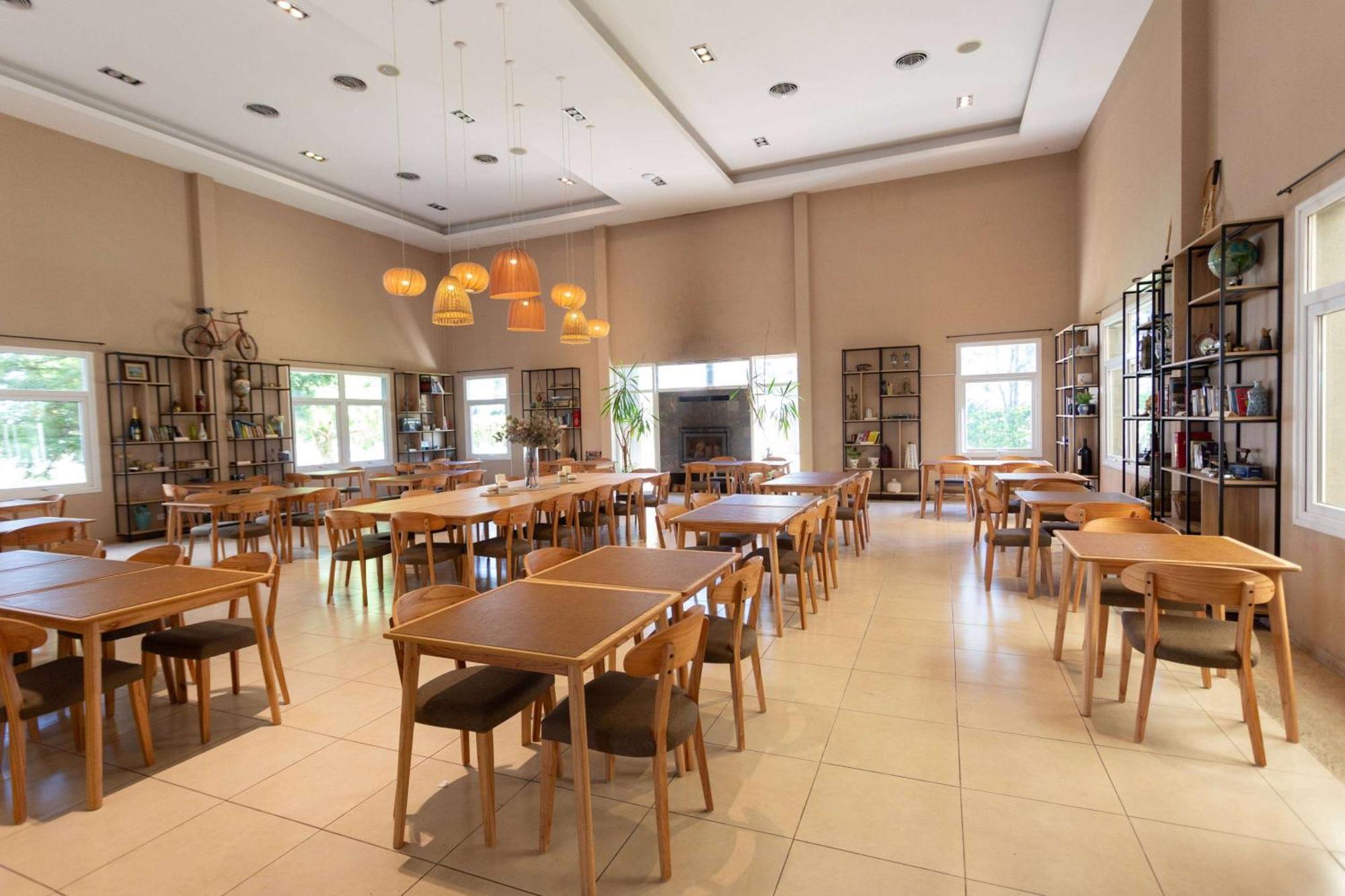 Howard Johnson Hotel & Resort Фунес Екстер'єр фото